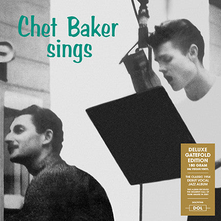 Sings - CHET BAKER